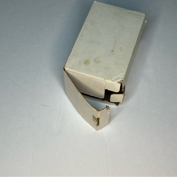 Vintage Castrol Limited Edition, 1913 Model T Van Bank. New inbox. - Picture 13 of 14